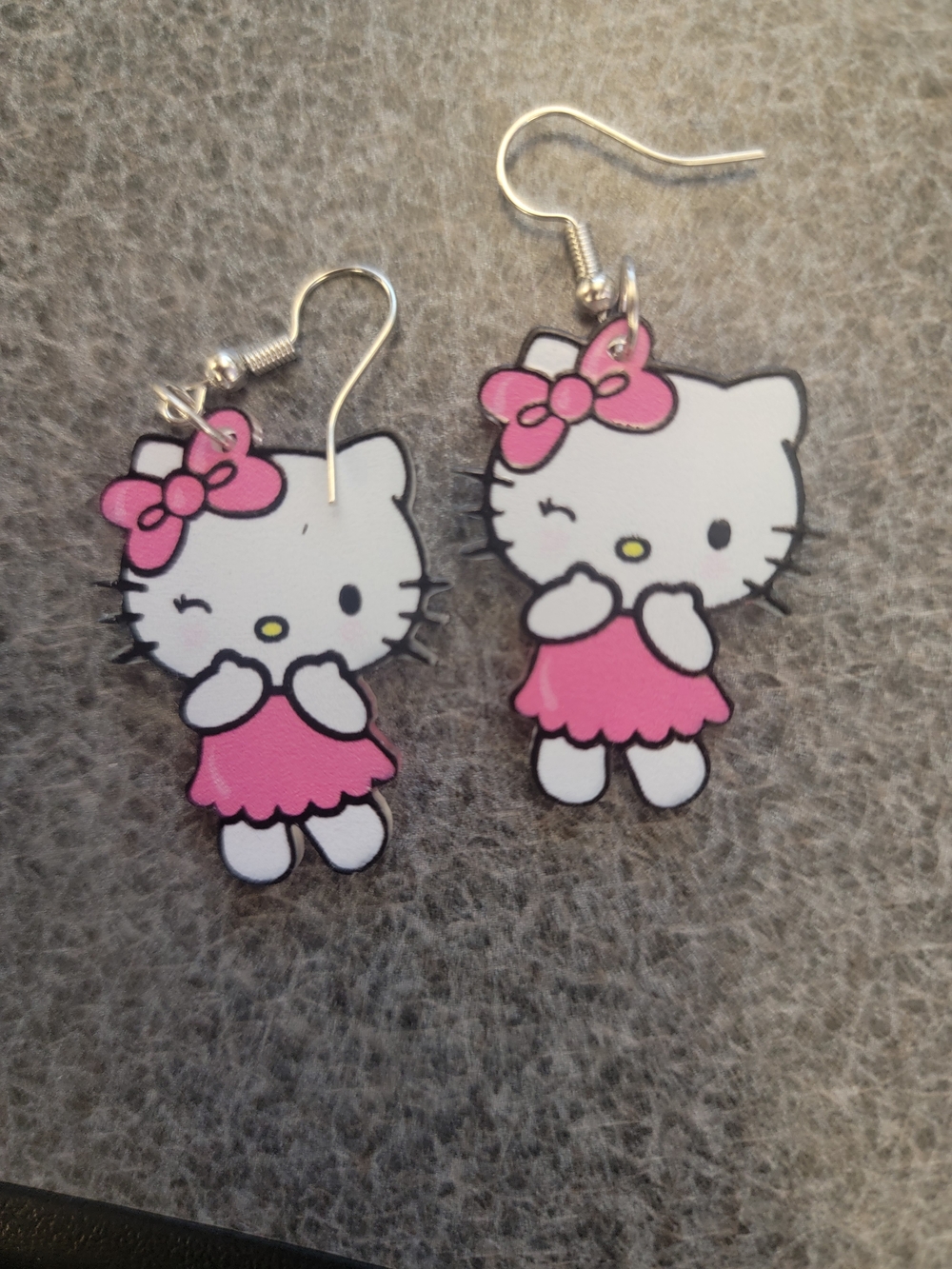 Hello Kitty Pink Bow Drop Earrings